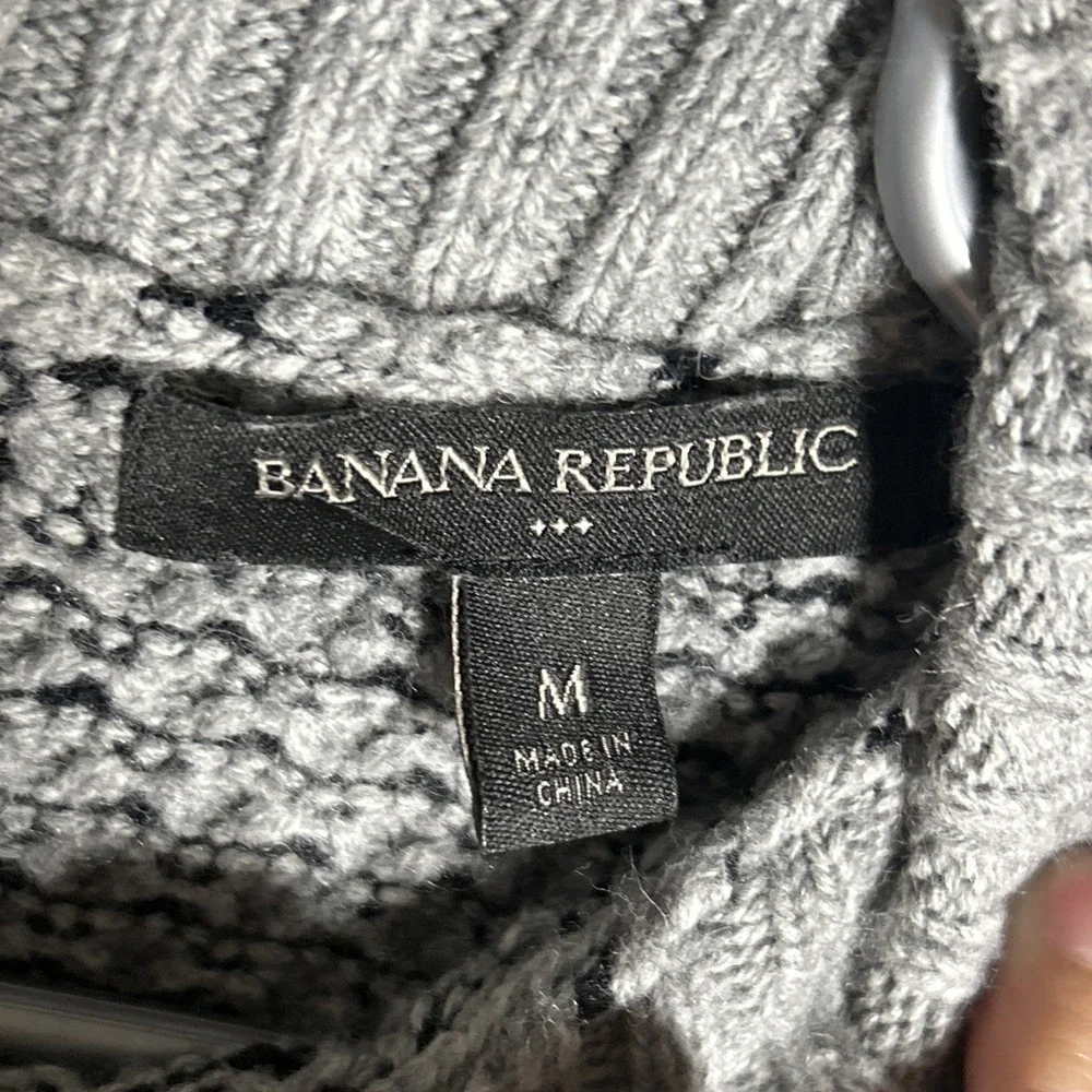 Banana Republic Women's Popcorn Stitch Mock Neck Sweater Gray Size M